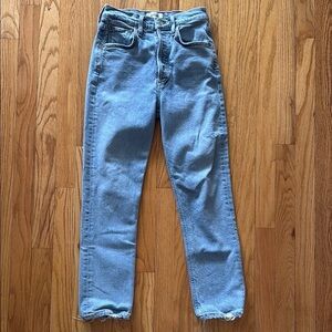 Agolde sz 23 Riley Crop Button Fly Blue light wash Jean great condition
